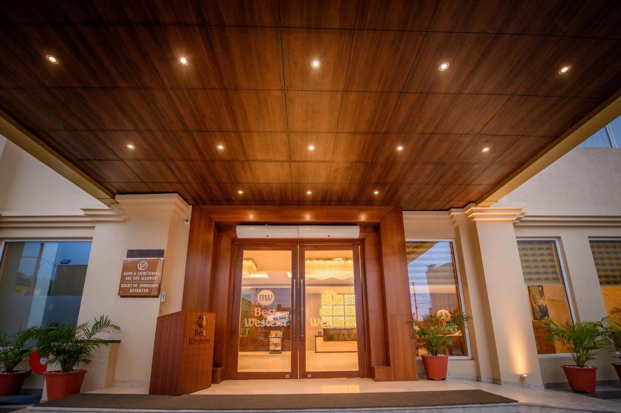 Best Western Kapurthala Town Exterior foto